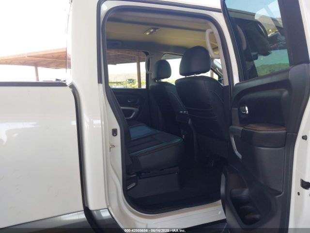 1N6AA1F43HN522652 Nissan Titan