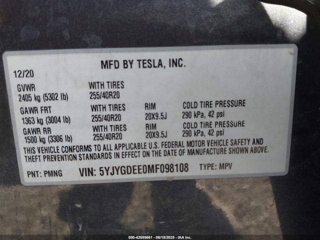 2021 TESLA MODEL Y 5YJYGDEE0MF098108 Photo 8
