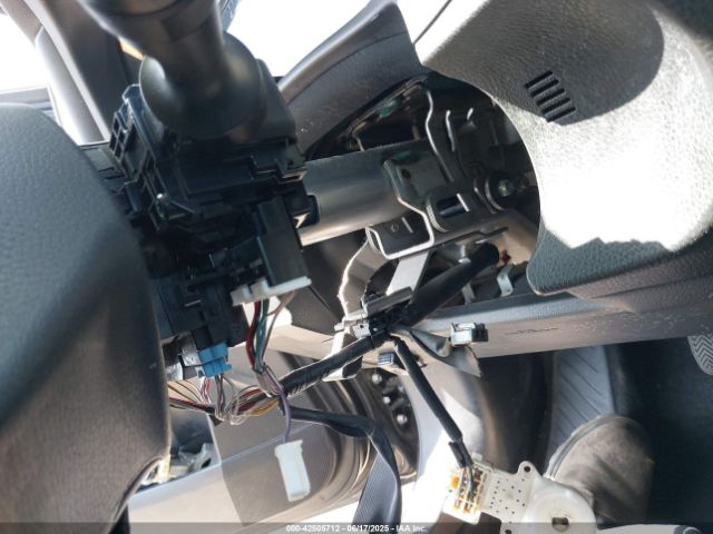 5YFBURHEXHP569926 Toyota 2zr-fe