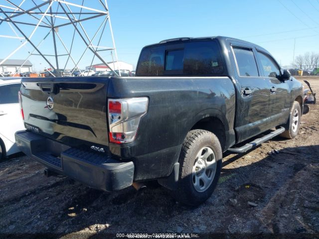 1N6AA1EJ0JN518958 Nissan TITAN S
