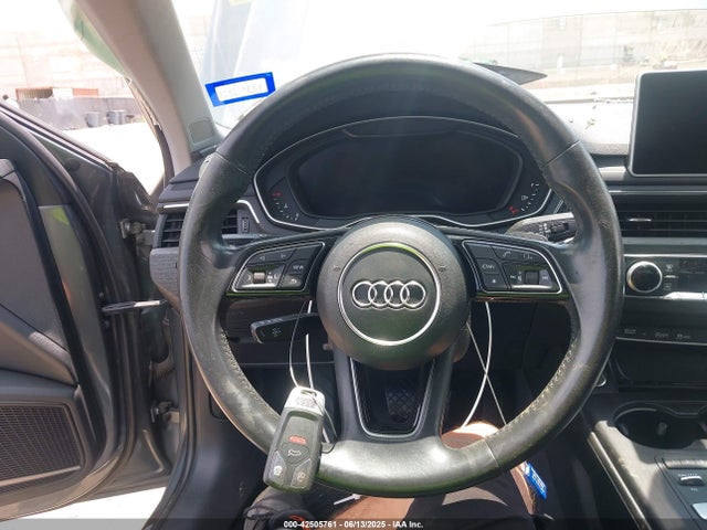 2017 AUDI A4 WAULNAF40HN016709 Photo 10