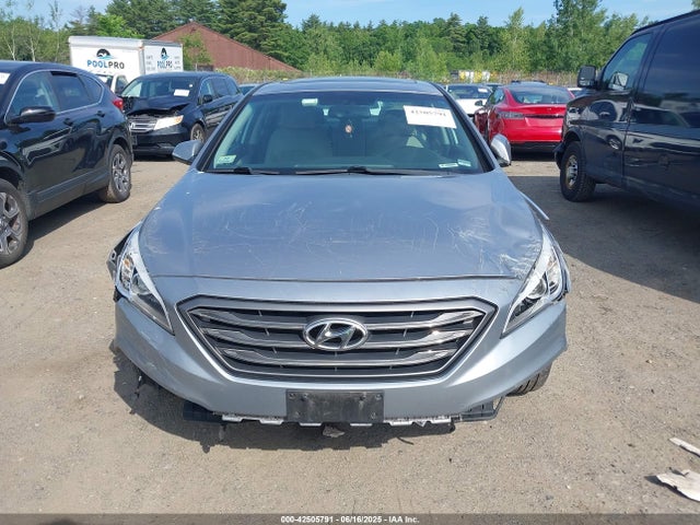 5NPE34AF4HH567849 Hyundai 2017