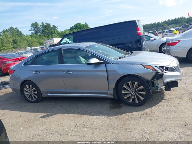 5NPE34AF4HH567849 Hyundai 2017