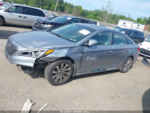 5NPE34AF4HH567849 Hyundai 2017