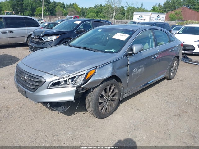 5NPE34AF4HH567849 Hyundai 2017