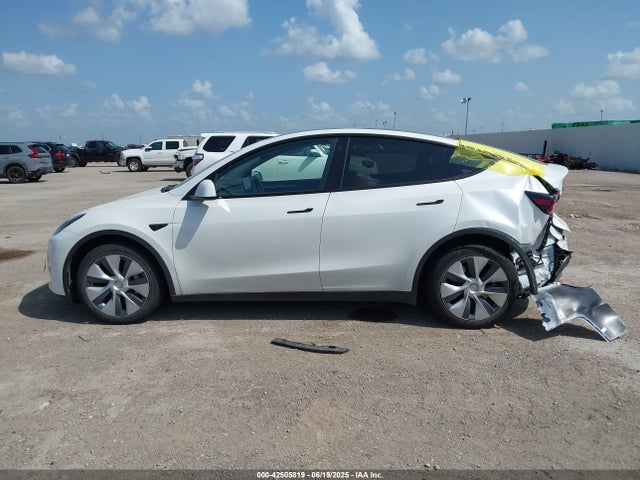 7SAYGDEE1PA078535 Tesla 2023