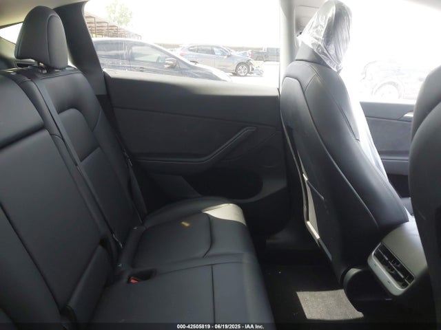 2023 TESLA MODEL Y 7SAYGDEE1PA078535 Photo 7