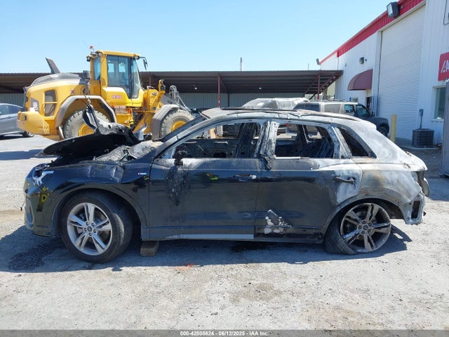 WA1EECF3XN1061331 Audi 45 tfsi