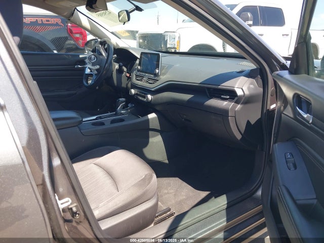 1N4BL4BV3KN324961 Nissan 2019