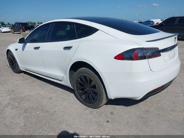 2021 TESLA MODEL S 5YJSA1E49MF426168 Photo 2