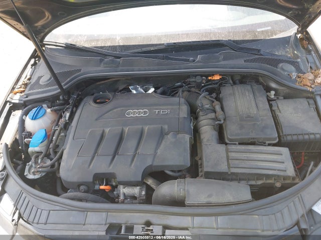 2013 AUDI A3 WAUBJAFM2DA025615 Photo 9