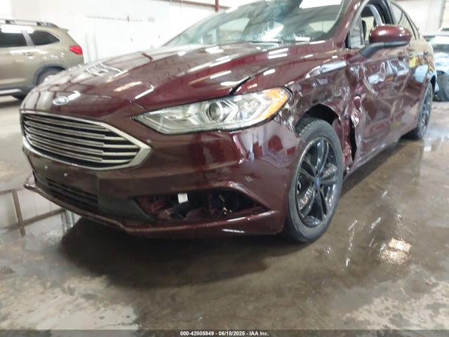 3FA6P0HD4JR187814 Ford Fusion