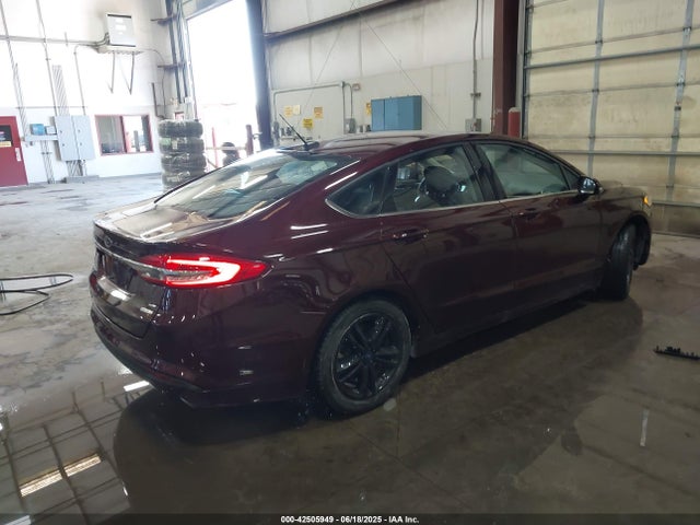 3FA6P0HD4JR187814 Ford Fusion