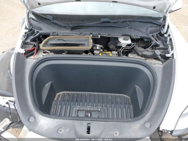 2021 TESLA MODEL Y 5YJYGDEEXMF071692 Photo 9