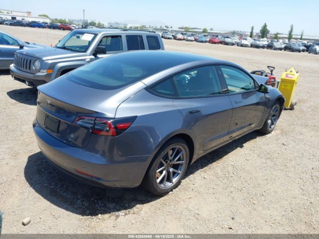 2023 TESLA MODEL 3 5YJ3E1EA5PF709931 Photo 3