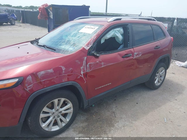 1C4PJLAB7FW707115 Jeep 2015