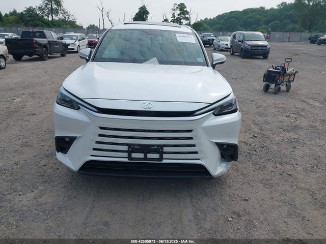 Lexus t24a-fts 2025 5TDAAAB63SS033244 Image 12