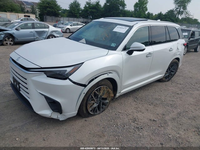 Lexus t24a-fts 2025 5TDAAAB63SS033244 Image 2