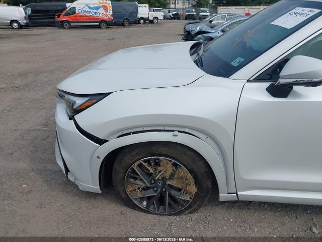 Lexus t24a-fts 2025 5TDAAAB63SS033244 Image 6