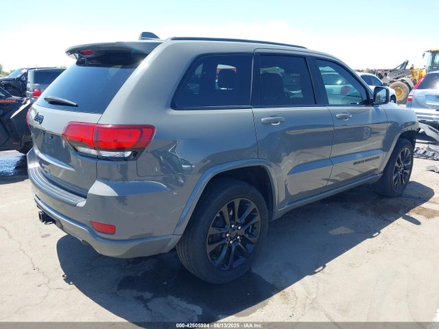 1C4RJEAG8KC631030 Jeep Grand Cherokee