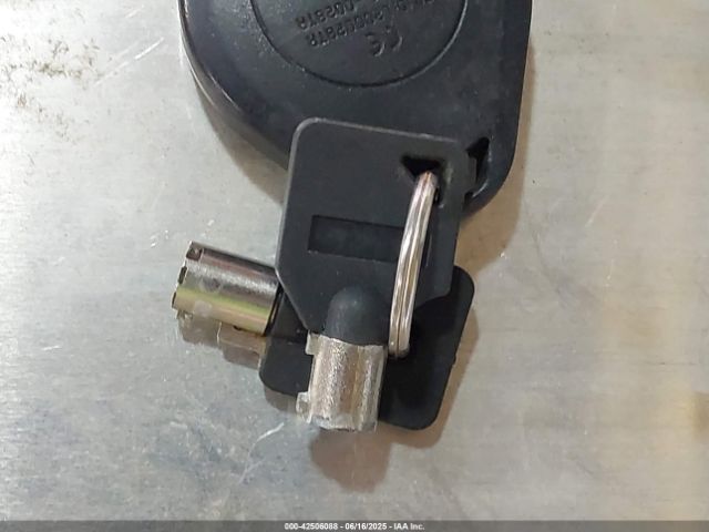 2010 HARLEY-DAVIDSON FLSTC 1HD1BW516AB036802 Photo 10