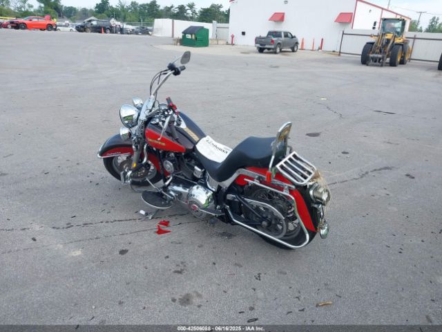 2010 HARLEY-DAVIDSON FLSTC 1HD1BW516AB036802 Photo 2