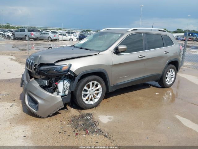 2019 JEEP CHEROKEE 1C4PJLCB5KD358412 Photo 1
