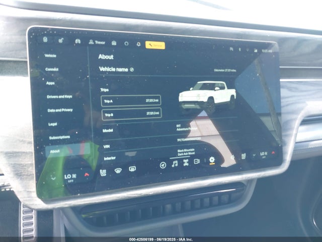 Rivian 2022 2022 7FCTGAAA1NN011289 Image 18