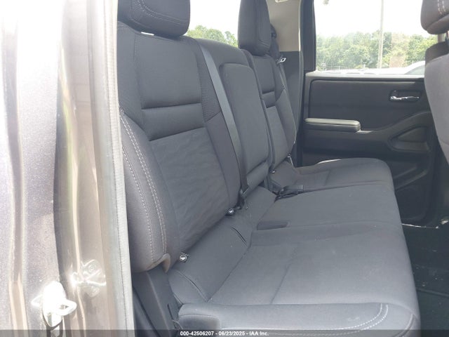 1N6ED1EKXPN649843 Nissan Frontier Sv 4x4