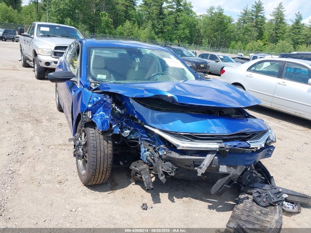 1G1ZE5ST6PF157416 Chevrolet lfv