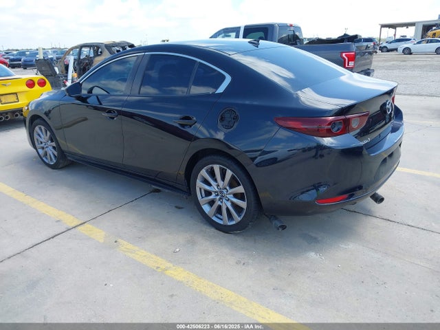 Mazda py 2019 JM1BPACL4K1110174 Image 3