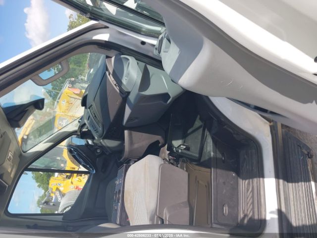 2019 FORD TRANSIT-250 1FTYR2CM9KKB07381 Photo 4