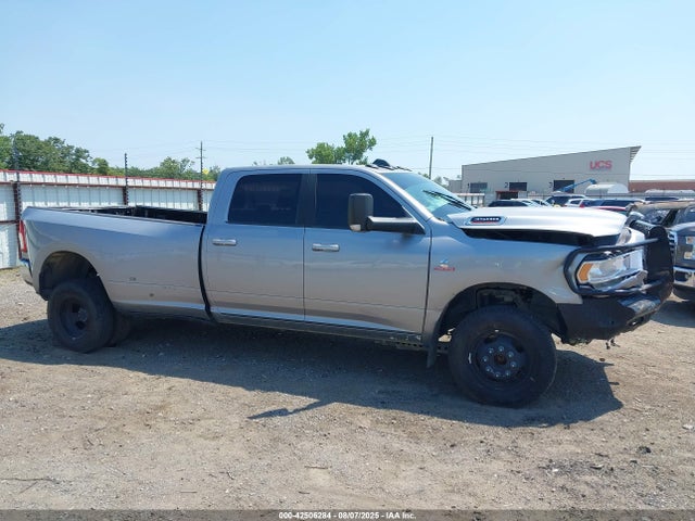 2020 Ram 3500 Big Horn  4x4 8' Box მანქანა იყიდება აუქციონზე, vin: 3C63RRHL7LG109083, აუქციონის ნომერი: 42506284