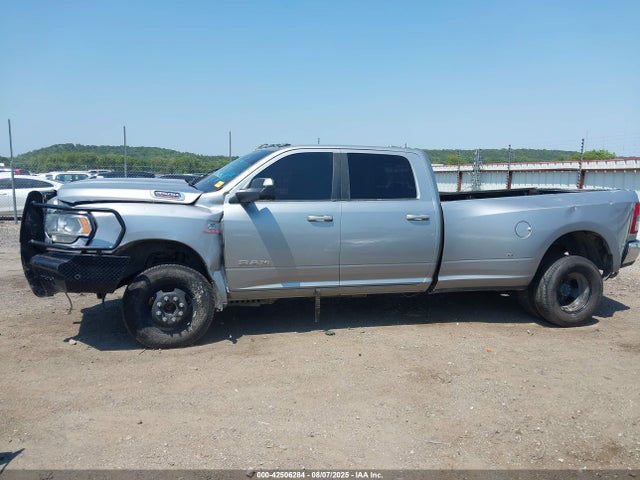 2020 Ram 3500 Big Horn  4x4 8' Box მანქანა იყიდება აუქციონზე, vin: 3C63RRHL7LG109083, აუქციონის ნომერი: 42506284
