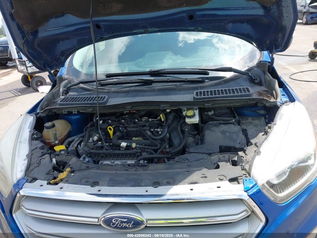 1FMCU9GD3KUA98088 Ford ESCAPE SE