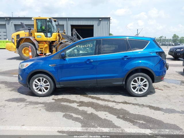 1FMCU9GD3KUA98088 Ford ESCAPE SE