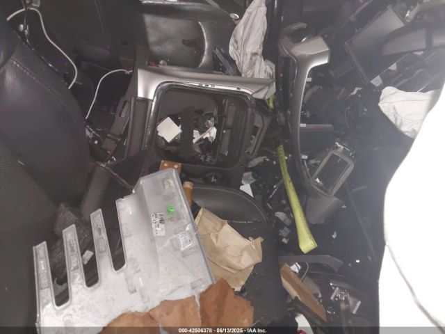 2017 RAM 1500 1C6RR7NT6HS571993 Photo 4