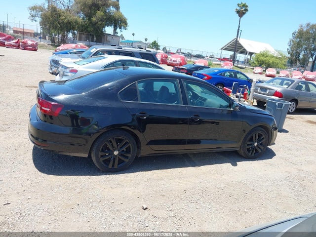 3VWD17AJ2JM255162 Volkswagen 1.8 tsi