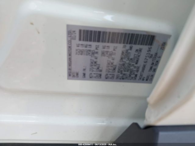 5N1BT3AB6RC675196 Nissan Rogue S Intelligent Awd