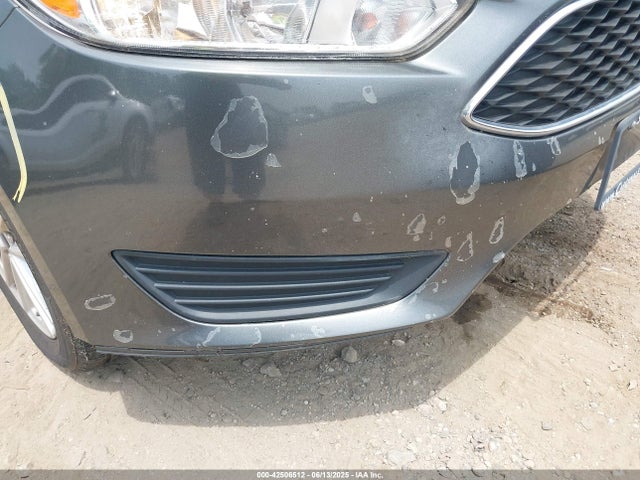 Ford FOCUS SE 2017 1FADP3K26HL232194 Image 17