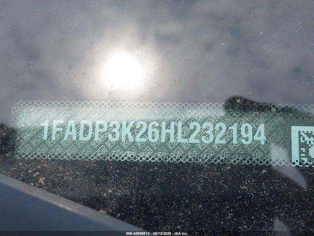 Ford FOCUS SE 2017 1FADP3K26HL232194 Image 9