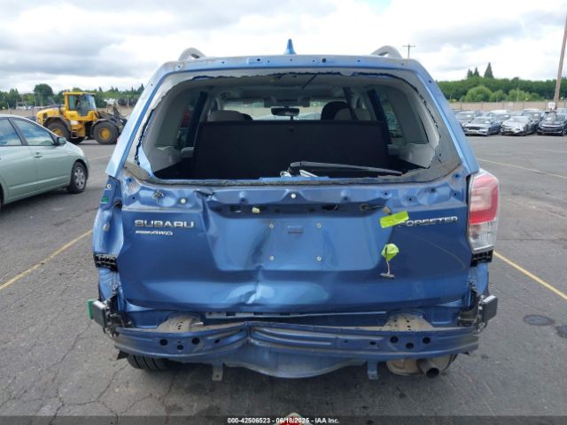 JF2SJAGCXJH504880 Subaru Forester 2.5i Premium