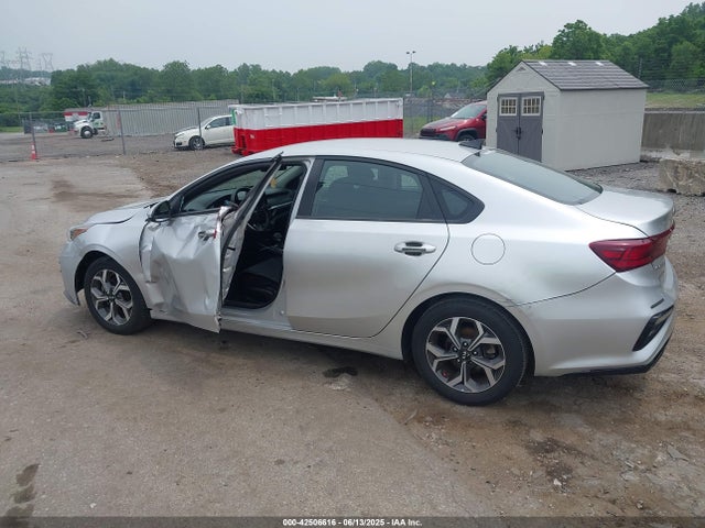 3KPF24AD5KE061156 KIA mpi nu