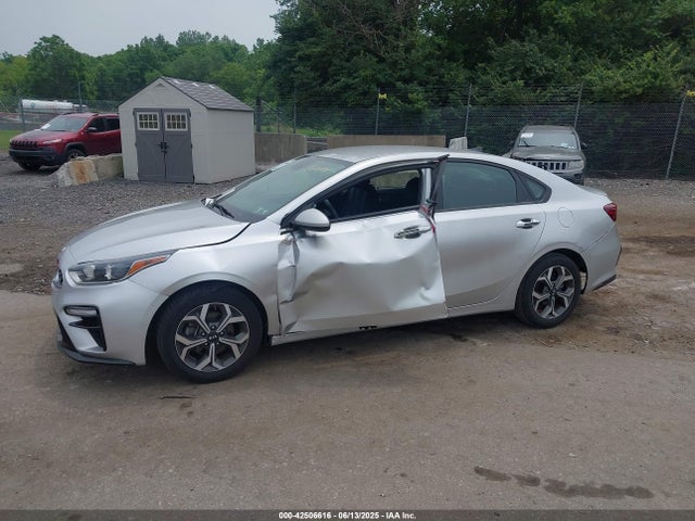 3KPF24AD5KE061156 KIA mpi nu