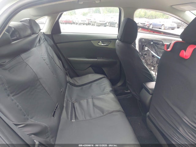3KPF24AD5KE061156 KIA mpi nu