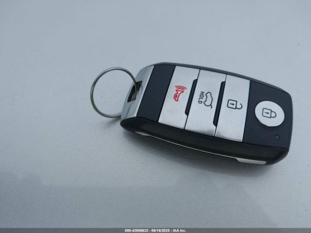 2018 KIA SORENTO 5XYPHDA53JG386482 Photo 10