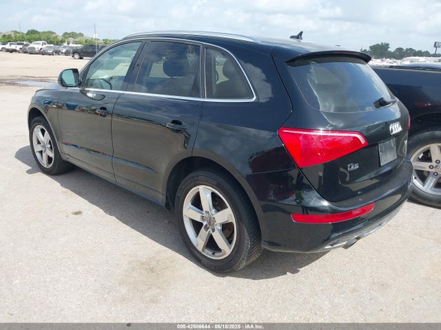 2012 AUDI Q5 WA1DKAFP4CA133584 Photo 2
