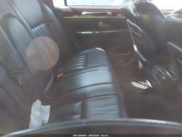 2004 LINCOLN TOWN CAR 1LNHM81W84Y659665 Photo 7