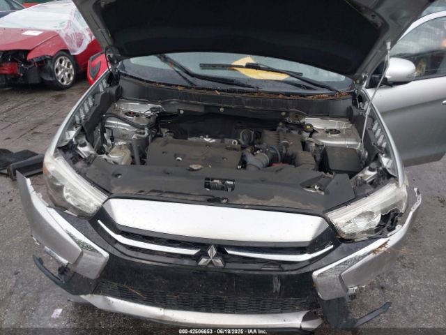 2018 MITSUBISHI OUTLANDER SPORT JA4AP3AU3JU004874 Photo 9