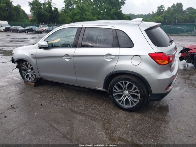 2018 MITSUBISHI OUTLANDER SPORT JA4AP3AU3JU004874 Photo 2